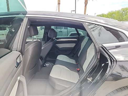 Used 2019 Volkswagen Arteon SEL AWD/4WD image 6