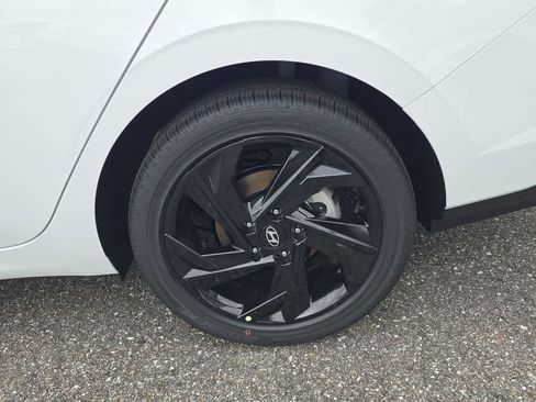 New 2026 Hyundai Elantra Sport FWD image 14