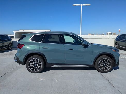 New 2026 BMW X1 xDrive28i image 3