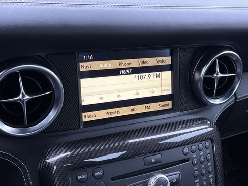 Used 2012 Mercedes-Benz SLS AMG Coupe image 16