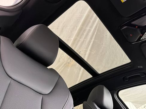 Used 2024 BMW X3 xDrive30i w/ Convenience Package image 17