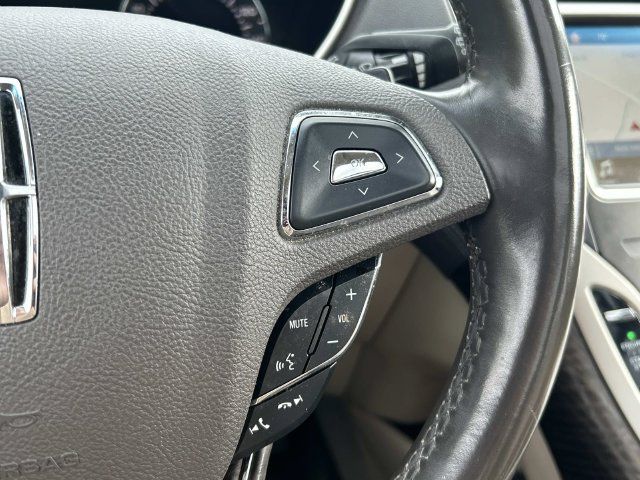 Used 2017 Lincoln MKX Reserve w/ Lincoln MKX Climate Package AWD/4WD image 23