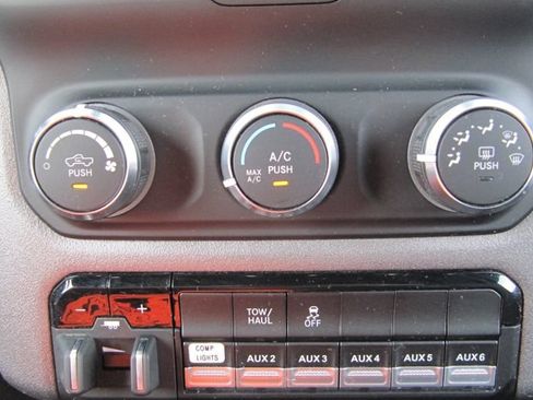 Used 2023 RAM 3500 Tradesman AWD/4WD image 12