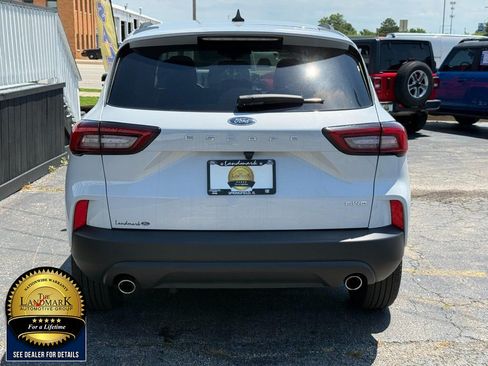 Used 2025 Ford Escape ST-Line AWD/4WD image 6