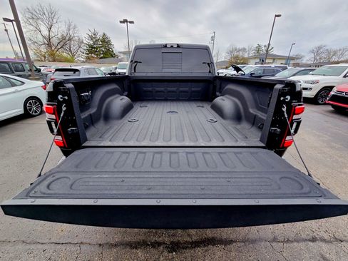 Used 2023 RAM 2500 Limited image 46