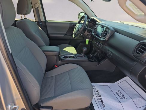 Used 2023 Toyota Tacoma SR image 14