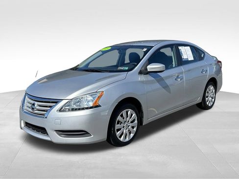 Used 2015 Nissan Sentra S FWD image 1