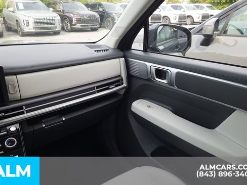 Used 2024 Hyundai Santa Fe SE FWD image 20