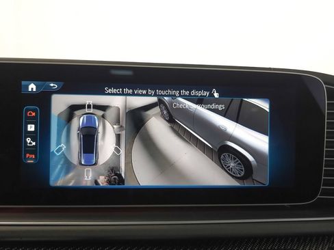 Used 2025 Mercedes-Benz GLS 63 AMG 4MATIC image 20