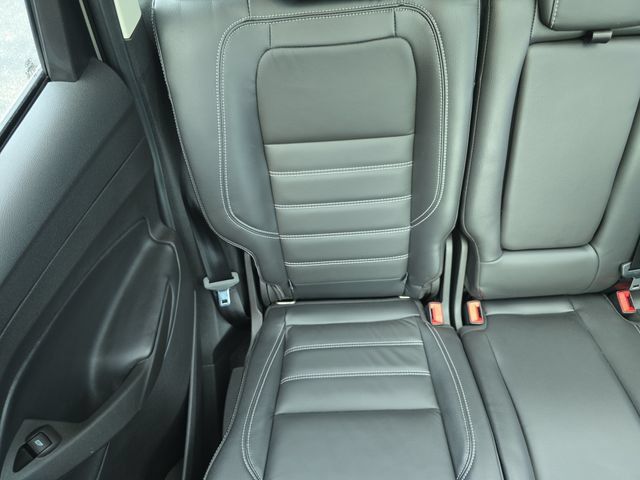 Used 2018 Ford Escape SEL w/ Ford Safe & Smart Package AWD/4WD image 14