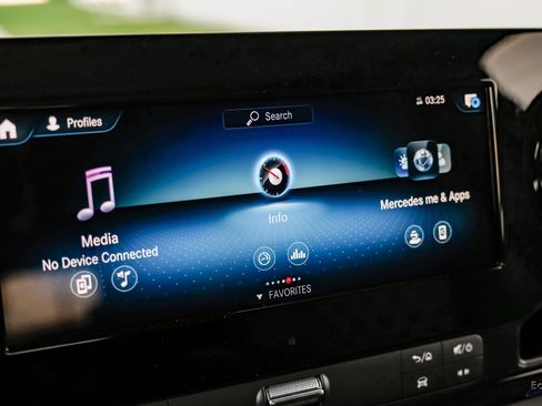 Used 2023 Mercedes-Benz Sprinter 2500 image 54