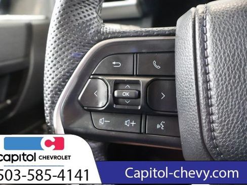 Used 2024 Toyota Tacoma SR5 AWD/4WD image 17