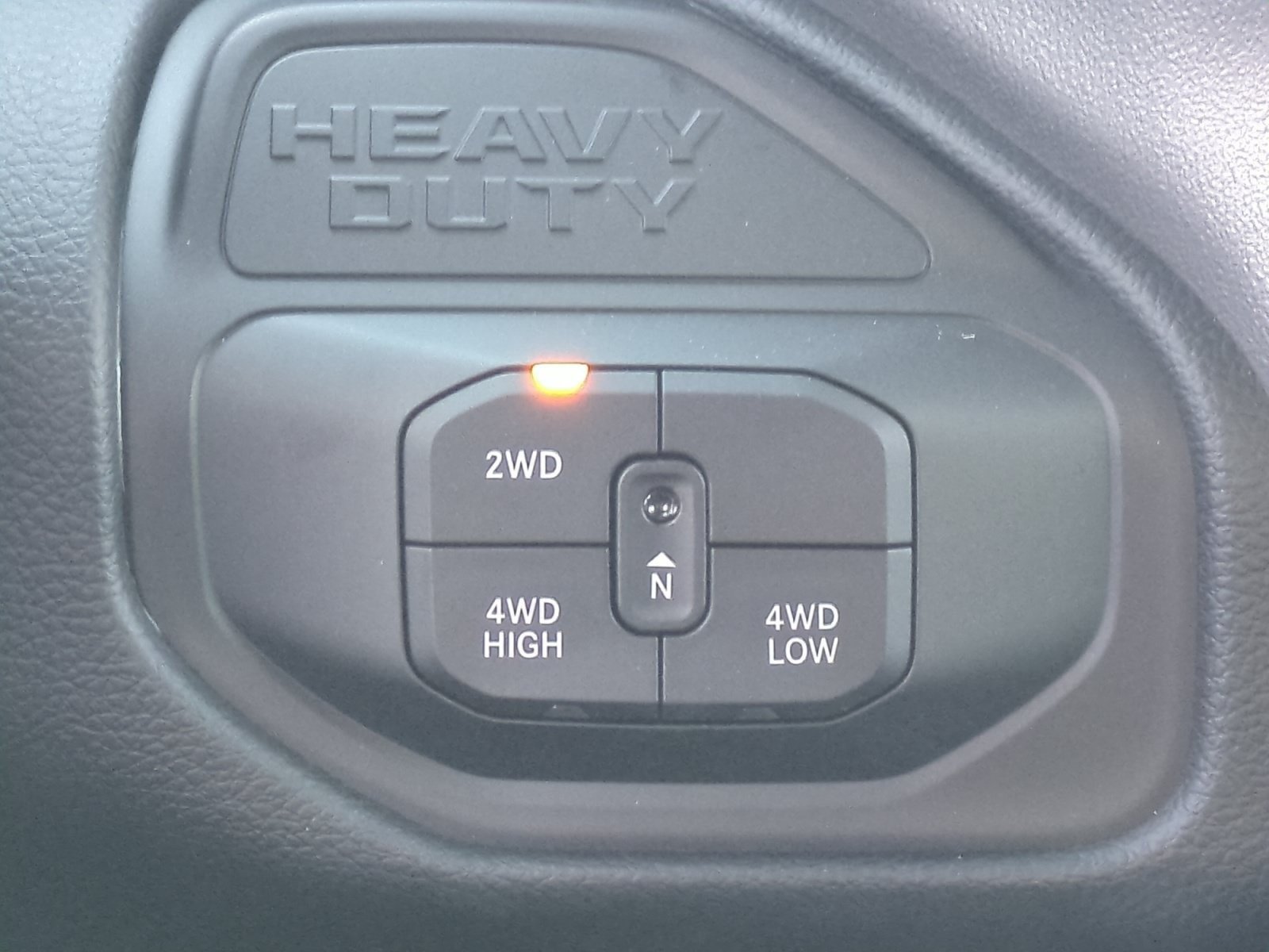 New 2026 RAM 2500 Laramie w/ Sport Appearance Package AWD/4WD image 31