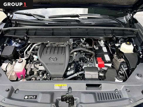 Used 2025 Toyota Highlander XSE AWD/4WD image 30