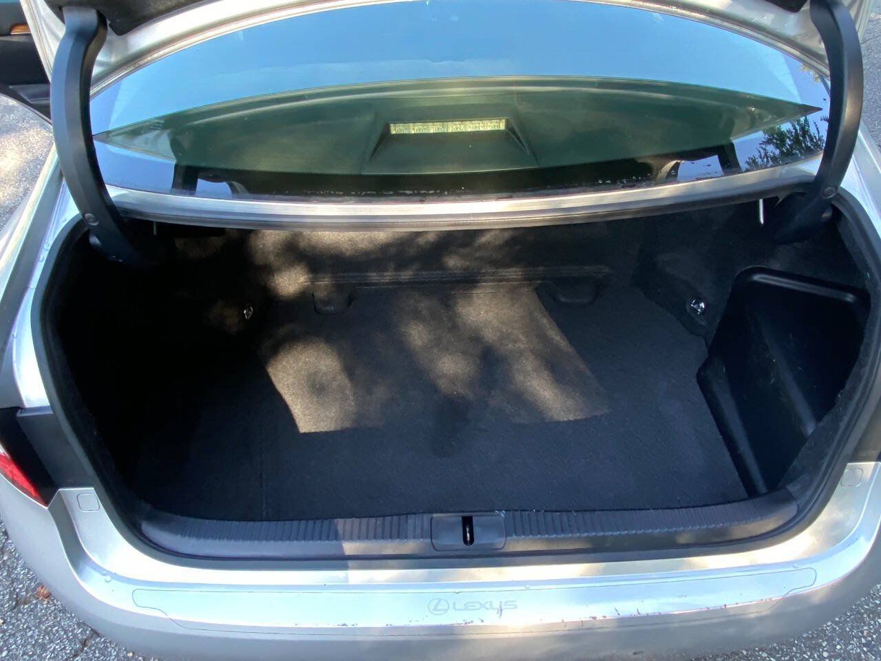 Used 2014 Lexus ES 300h w/ Luxury Package w/Bamboo Trim FWD image 53