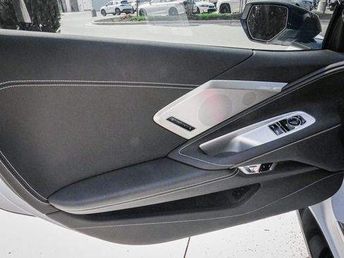 Used 2021 Chevrolet Corvette Stingray Preferred Cpe w/ Battery Protection Package RWD image 14