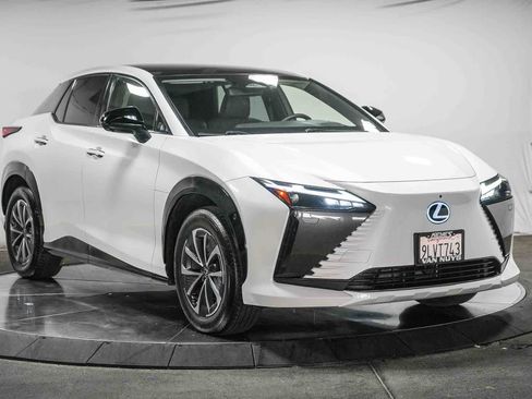 Used 2023 Lexus RZ 450e Premium w/ Technology Package AWD/4WD image 7