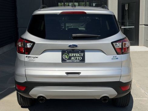 Used 2018 Ford Escape SE AWD/4WD image 12