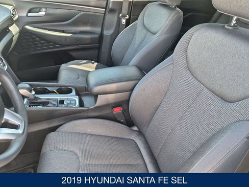 Used 2019 Hyundai Santa Fe SEL AWD/4WD image 14