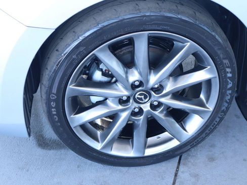 Used 2018 MAZDA MAZDA3 Touring FWD image 44
