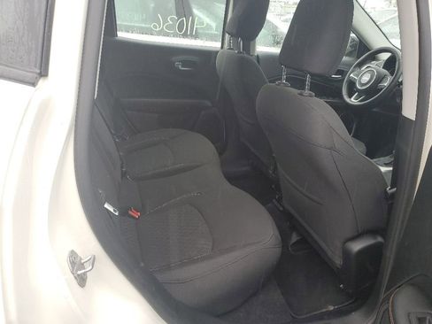 Used 2019 Jeep Compass Sport AWD/4WD image 8