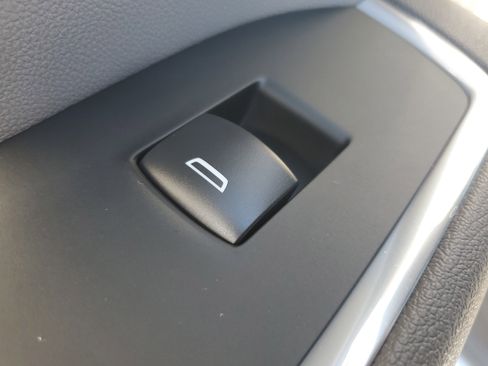 New 2026 GMC Sierra 1500 SLT w/ SLT Premium Plus Package image 13