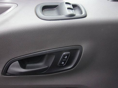 Used 2024 Ford Transit 350 XLT RWD image 9