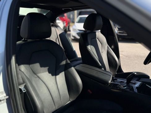 Used 2018 BMW 530e w/ Premium Package 2 image 30