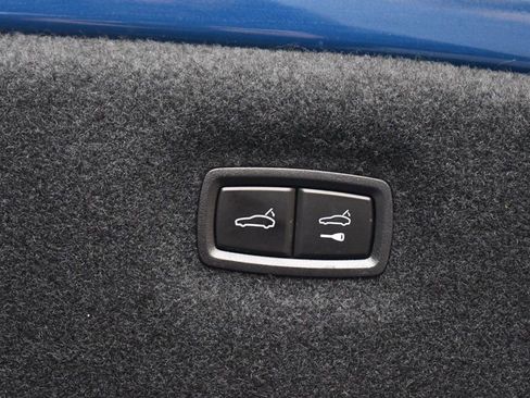 Used 2022 Audi e-tron GT Prestige w/ Prestige Package image 9