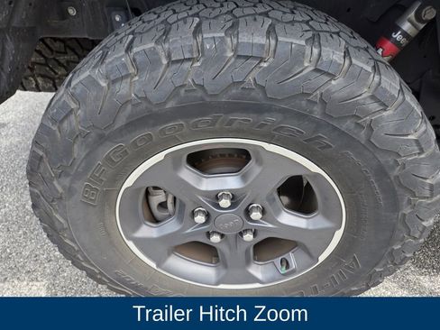 Used 2020 Jeep Gladiator Rubicon AWD/4WD image 9