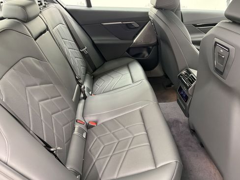 New 2026 BMW 530i RWD image 23