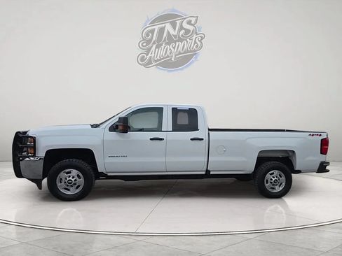 Used 2019 Chevrolet Silverado 2500 W/T w/ WT Convenience Package AWD/4WD image 8