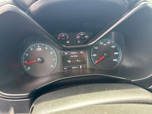 Used 2022 Chevrolet Colorado LT w/ Safety Package RWD image 11