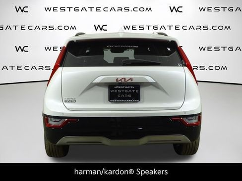 Certified 2023 Kia Niro Wave image 7