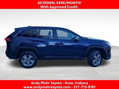 Used 2022 Toyota RAV4 XLE AWD/4WD image 8