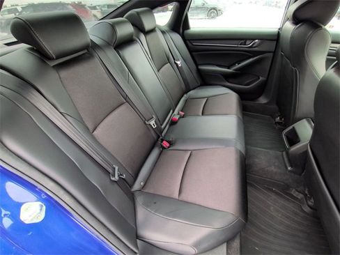 Used 2022 Honda Accord Sport image 19