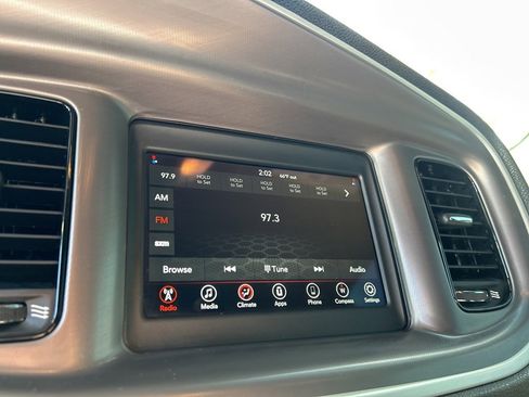 Used 2022 Dodge Charger SXT w/ Blacktop Package image 15