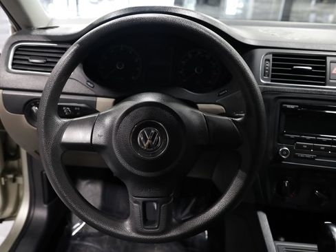 Used 2014 Volkswagen Jetta S FWD image 22