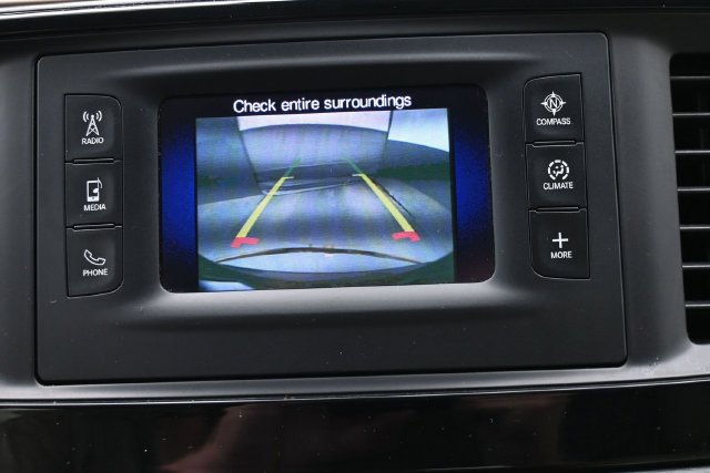 Used 2017 Chrysler Pacifica LX w/ Tire & Wheel Group FWD image 31