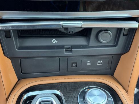 Used 2024 INFINITI QX80 Sensory image 28