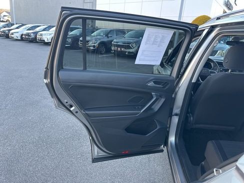 Used 2022 Volkswagen Tiguan S image 46