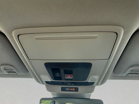 Used 2024 Honda Accord Touring image 32