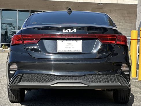 Used 2024 Kia Forte LXS image 5