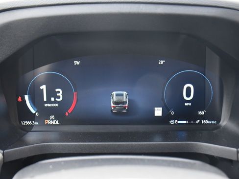 Used 2025 Ford Explorer Active image 26