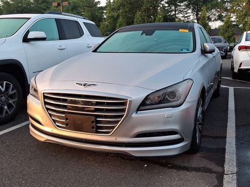 Used 2015 Hyundai Genesis 3.8 w/ Option Group 04 AWD/4WD image 2