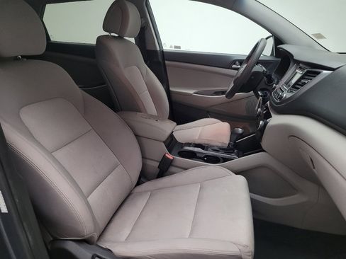 Used 2016 Hyundai Tucson SE w/ Option Group 02 image 21