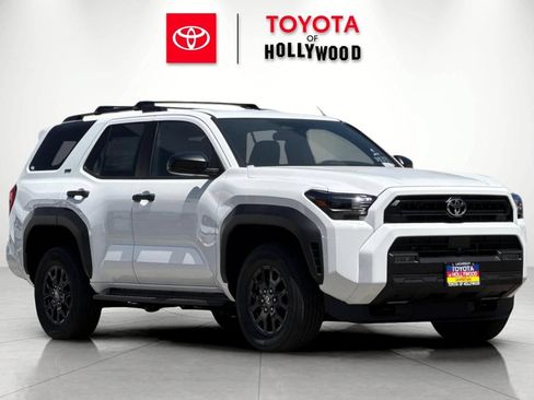 New 2026 Toyota 4Runner SR5 AWD/4WD image 2