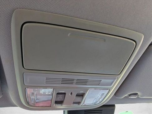 Used 2019 Honda Accord EX image 15