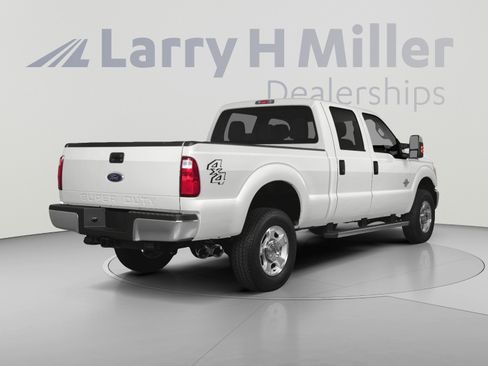 Used 2016 Ford F350 King Ranch w/ FX4 Off-Road Package AWD/4WD image 2