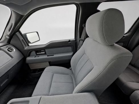 Used 2014 Ford F150 XLT w/ Equipment Group 302A Luxury AWD/4WD image 19